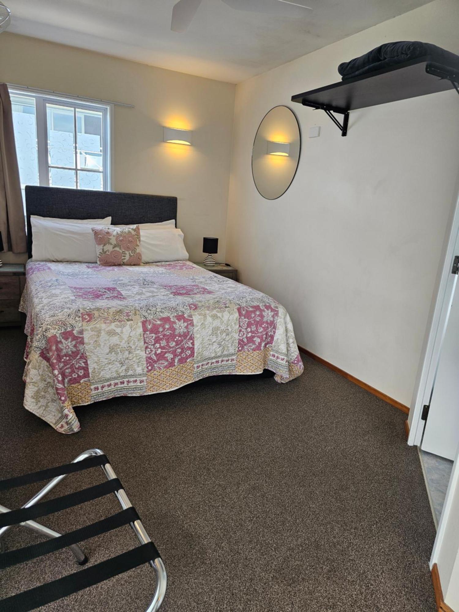 Number 6 3* Whitianga