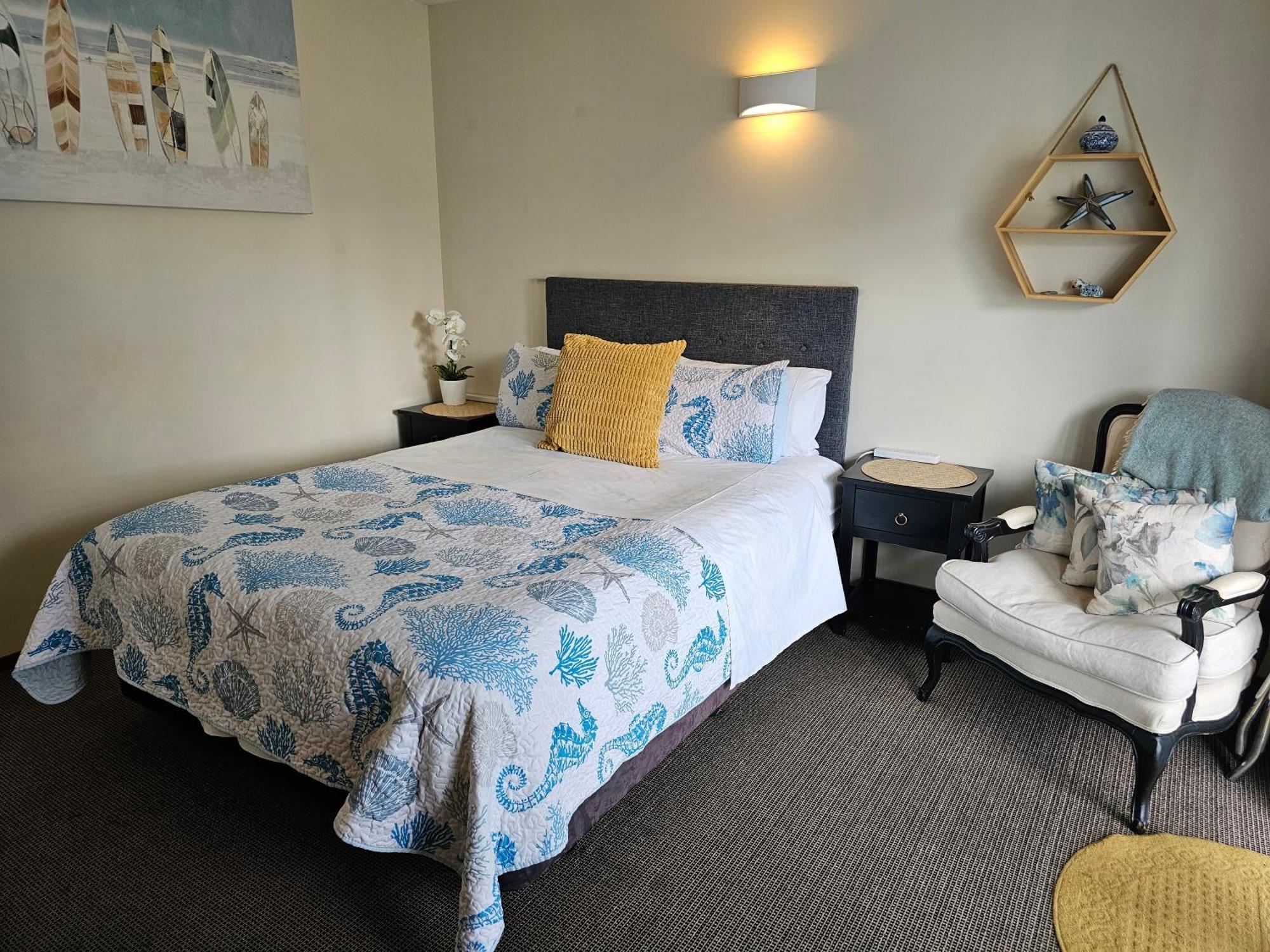 Number 6 3* Whitianga